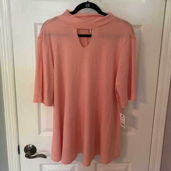 NWT NY Collection Pink Keyhole Blouse - Picture 1 of 5
